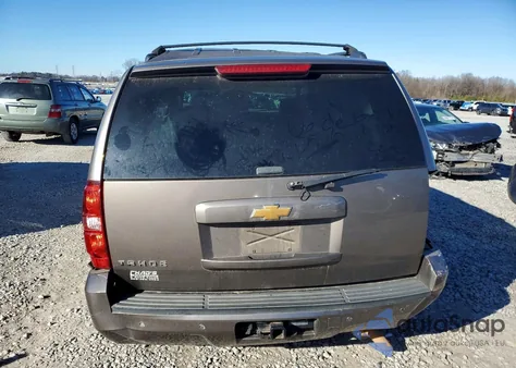 2013 Chevrolet Tahoe C1500 Lt z USA, uszkodzony, nr VIN 1GNSCBE05DR338099